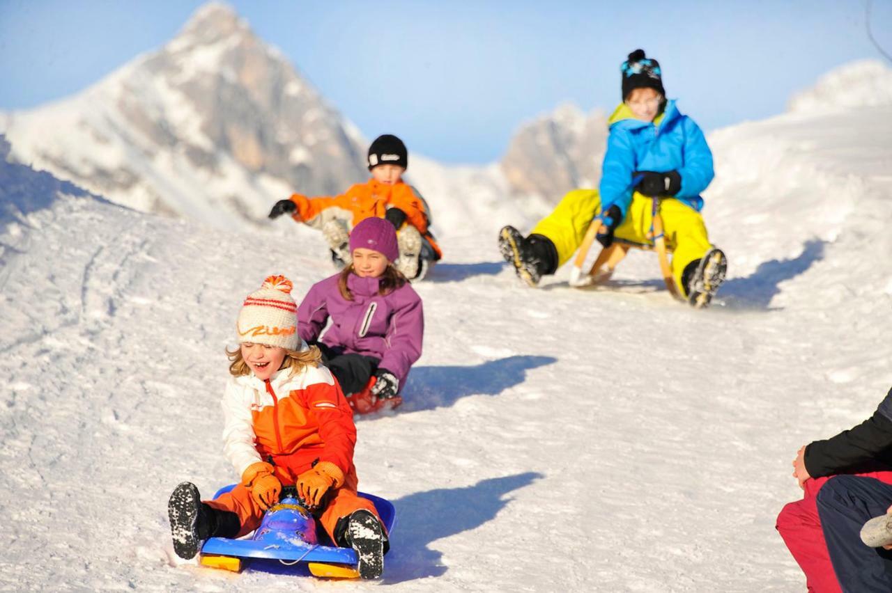 Family Friendly Chalet - Central With Beautiful Mountain Views Seefeld in Tirol Exterior foto